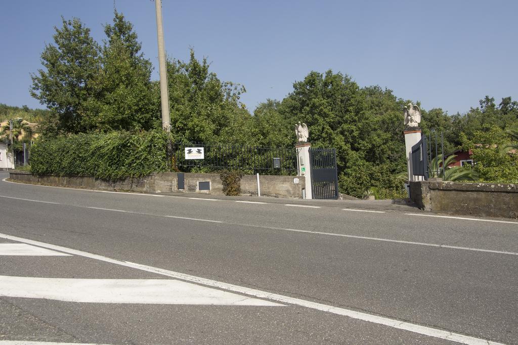 Il Nido Delle Aquile Dell'Etna Hotell Milo Eksteriør bilde